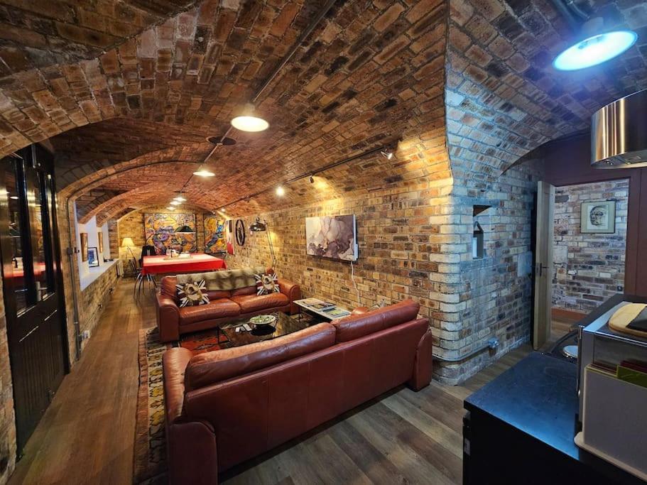 The Armoury: Stylish Ww1 Bunker Villa North Queensferry Eksteriør billede